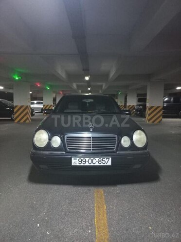 Mercedes E 230 1996, 270,000 km - 2.3 l - Bakı