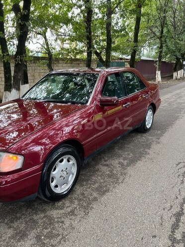 Mercedes C 180 1993, 496,711 km - 1.8 л - Masallı
