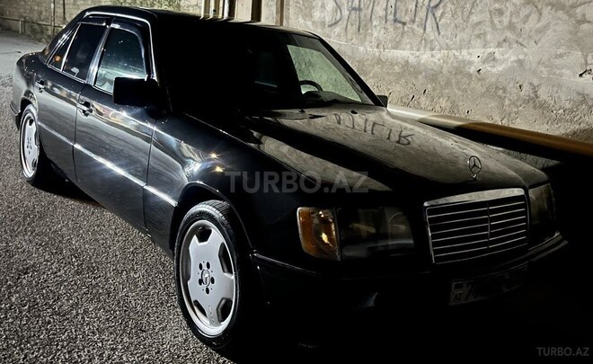 Mercedes E 220 1994, 458,000 km - 2.2 l - Bakı