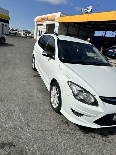 Hyundai i30 2011, 223,000 km - 1.6 l - Sumqayıt