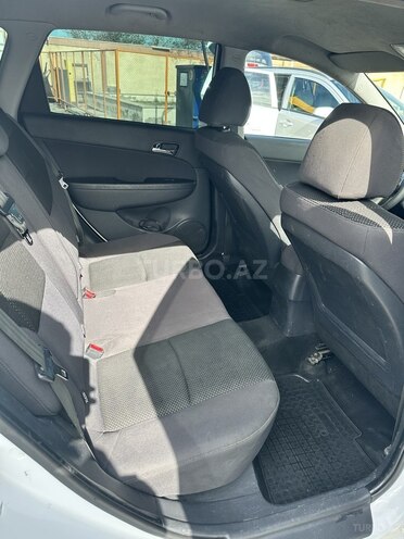 Hyundai i30 2011, 223,000 km - 1.6 l - Sumqayıt