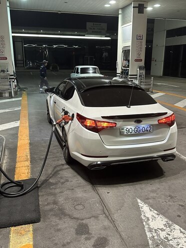 Kia Optima 2011, 202,000 km - 2.0 l - Bakı