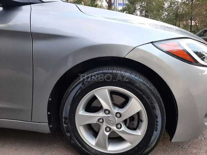 Hyundai Elantra 2017, 130,000 km - 2.0 l - Bakı