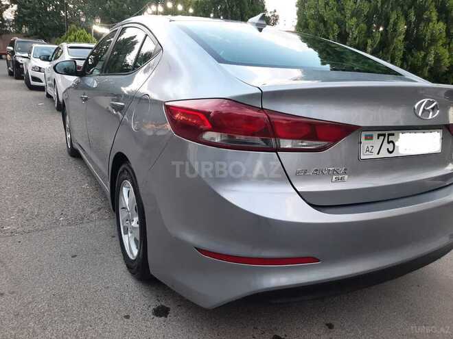 Hyundai Elantra 2017, 130,000 km - 2.0 l - Bakı