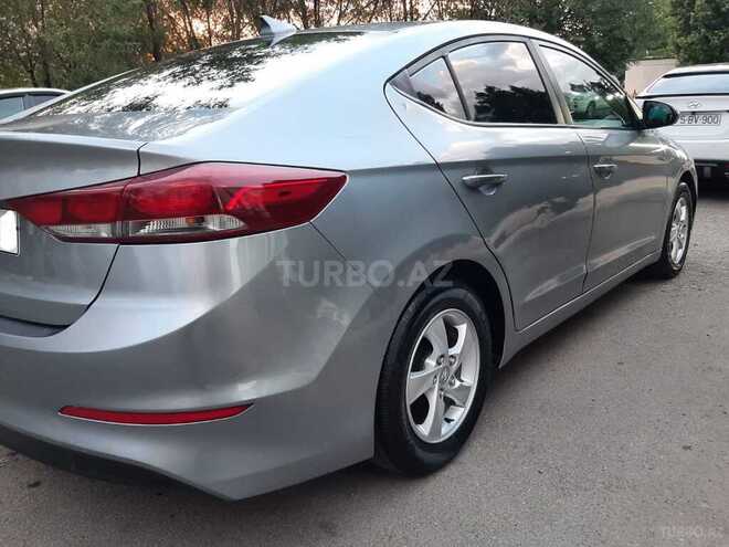 Hyundai Elantra 2017, 130,000 km - 2.0 l - Bakı