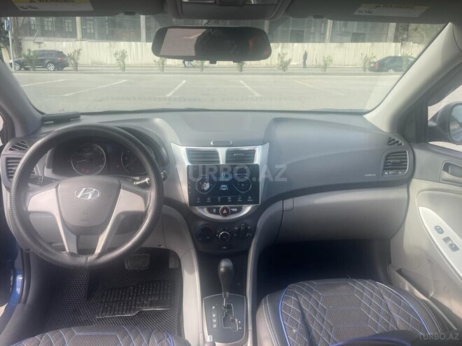 Hyundai Accent 2015, 90,000 km - 1.6 l - Bakı