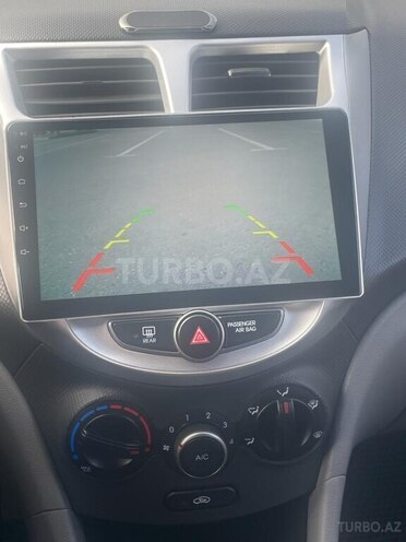 Hyundai Accent 2015, 90,000 km - 1.6 l - Bakı