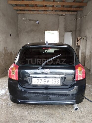 Toyota Corolla 2005, 215,000 km - 1.4 l - Bakı