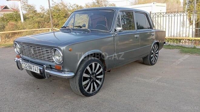 LADA (VAZ) 21011 1979, 112,233 km - 1.5 l - Sabirabad