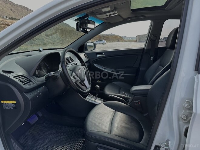 Hyundai Accent 2013, 153,000 km - 1.6 л - Bakı