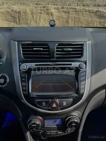 Hyundai Accent 2013, 153,000 km - 1.6 л - Bakı