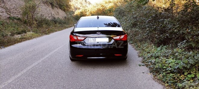 Hyundai Sonata 2014, 231,400 km - 2.0 l - Qusar