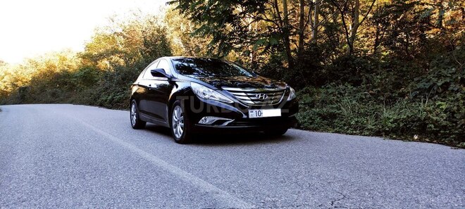 Hyundai Sonata 2014, 231,400 km - 2.0 l - Qusar