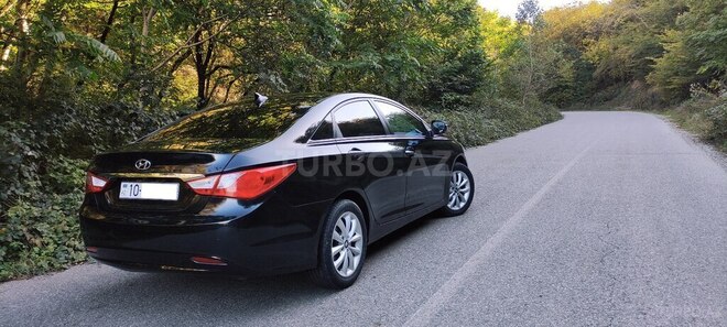 Hyundai Sonata 2014, 231,400 km - 2.0 l - Qusar