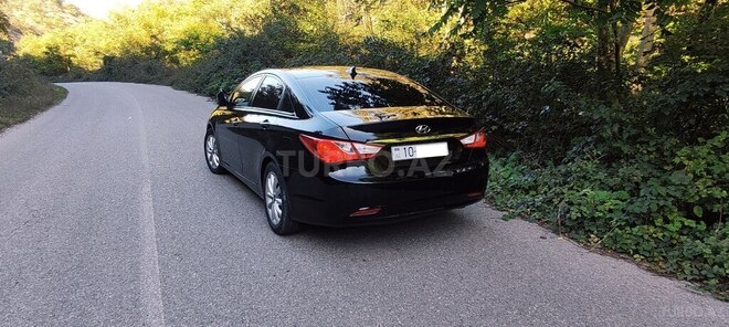 Hyundai Sonata 2014, 231,400 km - 2.0 l - Qusar