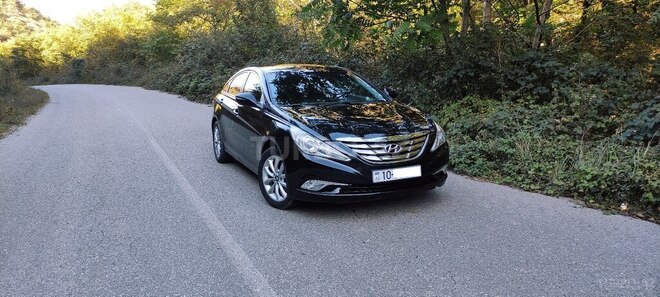 Hyundai Sonata 2014, 231,400 km - 2.0 l - Qusar