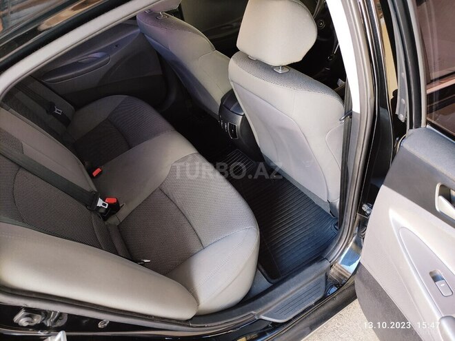Hyundai Sonata 2014, 231,400 km - 2.0 l - Qusar