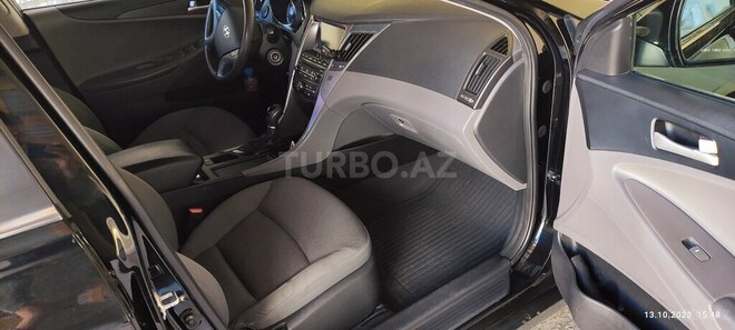 Hyundai Sonata 2014, 231,400 km - 2.0 l - Qusar