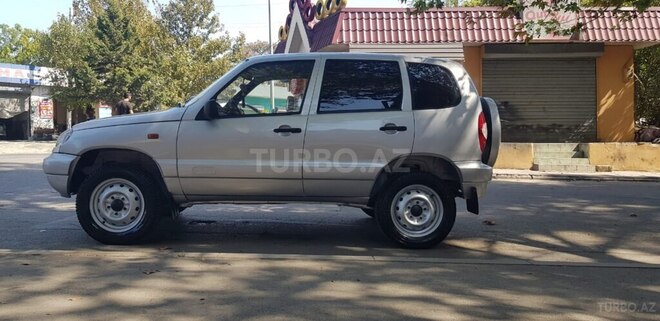 LADA (VAZ) Niva 2008, 220,000 km - 1.7 l - Mingəçevir