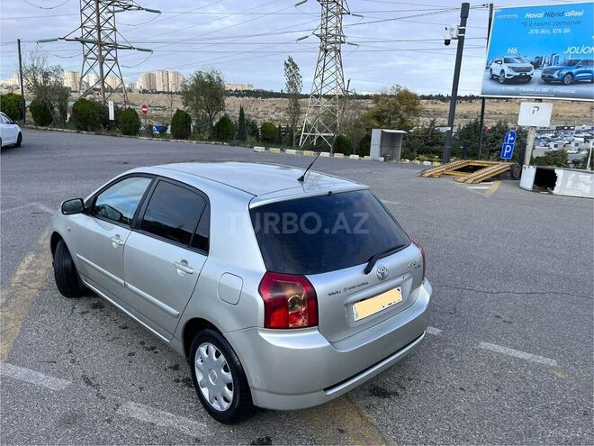 Toyota Corolla 2005, 196,000 km - 1.4 l - Bakı