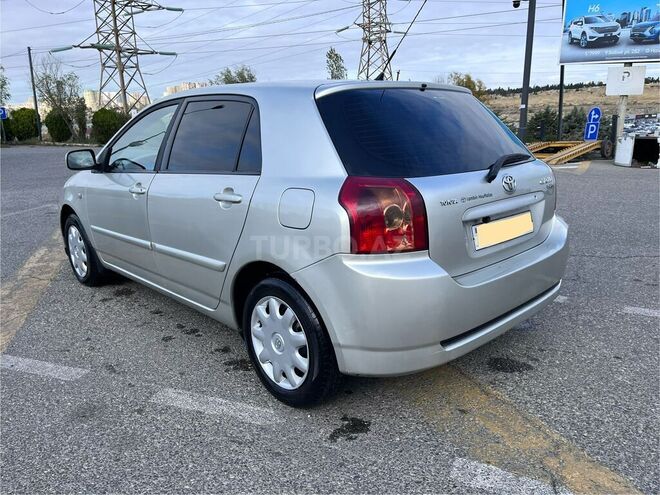 Toyota Corolla 2005, 196,000 km - 1.4 l - Bakı