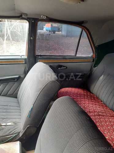 GAZ 24 1982, 300,000 km - 2.4 l - Qəbələ