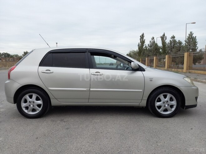 Toyota Corolla 2006, 250,000 km - 1.4 л - Bakı