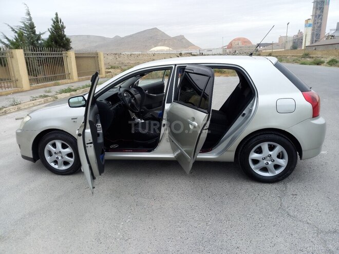 Toyota Corolla 2006, 250,000 km - 1.4 л - Bakı