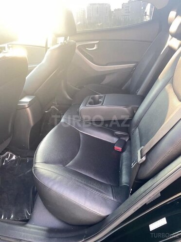 Hyundai Elantra 2015, 120,000 km - 1.8 л - Bakı