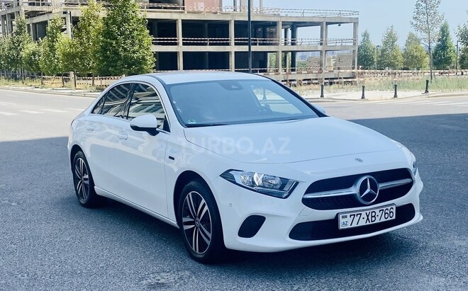 Mercedes A 250 e 2020, 49,000 km - 1.3 л - Bakı