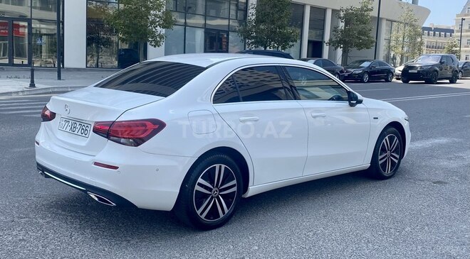 Mercedes A 250 e 2020, 49,000 km - 1.3 л - Bakı