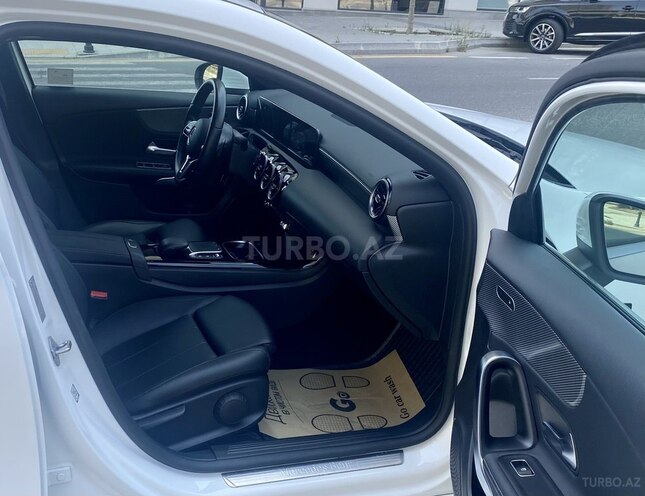 Mercedes A 250 e 2020, 49,000 km - 1.3 л - Bakı