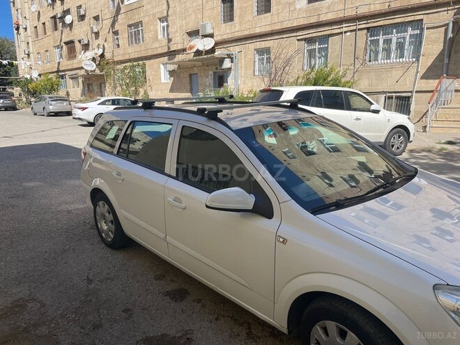 Opel Astra 2009, 202,000 km - 1.7 l - Bakı