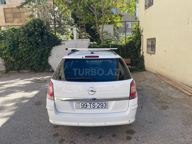Opel Astra 2009, 202,000 km - 1.7 l - Bakı