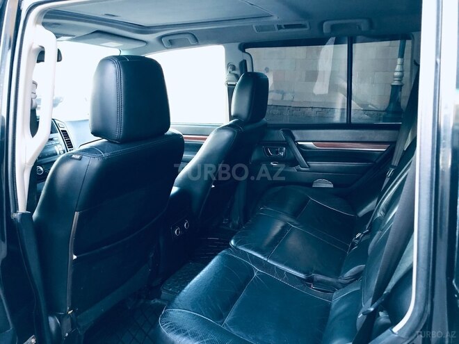 Mitsubishi Pajero 2007, 143,000 km - 3.0 l - Bakı