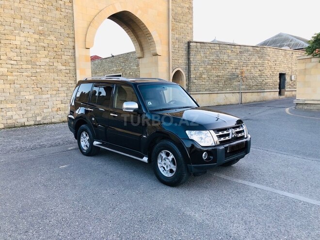 Mitsubishi Pajero 2007, 143,000 km - 3.0 l - Bakı
