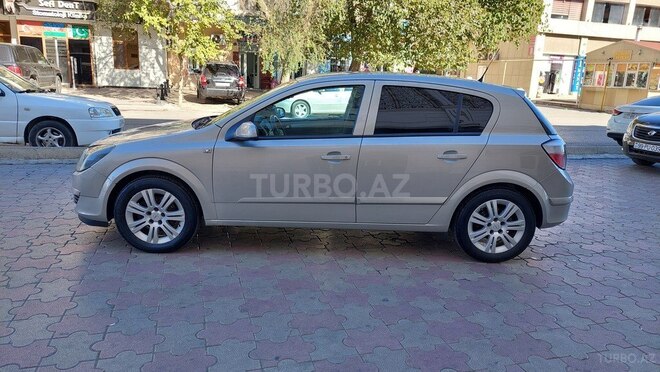 Opel Astra 2006, 346,000 km - 1.3 l - Bakı