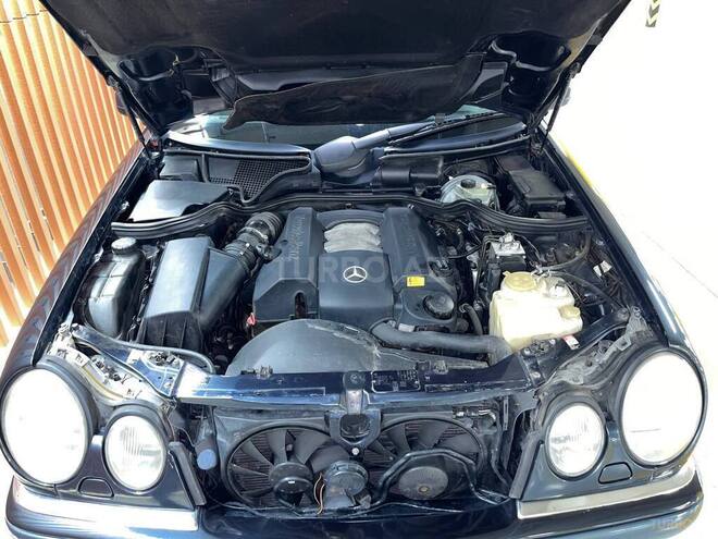 Mercedes E 240 1998, 358,000 km - 2.4 l - Gəncə