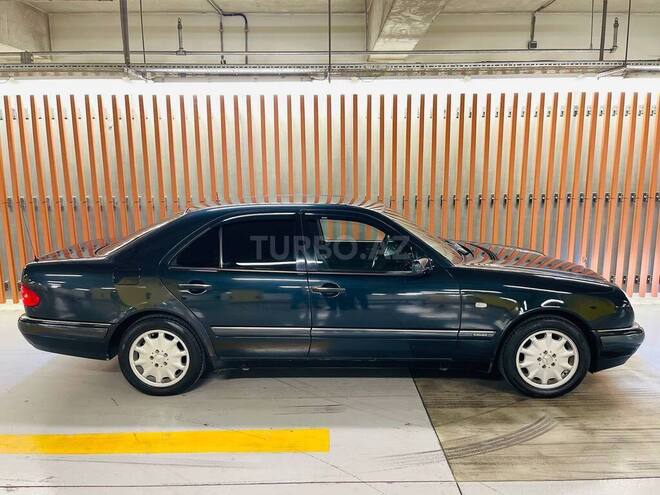 Mercedes E 240 1998, 358,000 km - 2.4 l - Gəncə