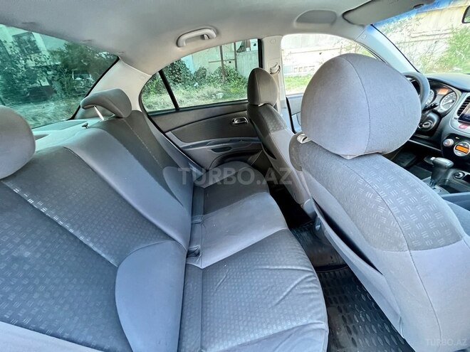 Kia Rio 2006, 290,000 km - 1.6 l - Bakı