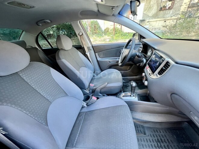 Kia Rio 2006, 290,000 km - 1.6 l - Bakı