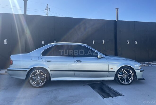 BMW 523 1998, 300,000 km - 2.5 l - Bakı