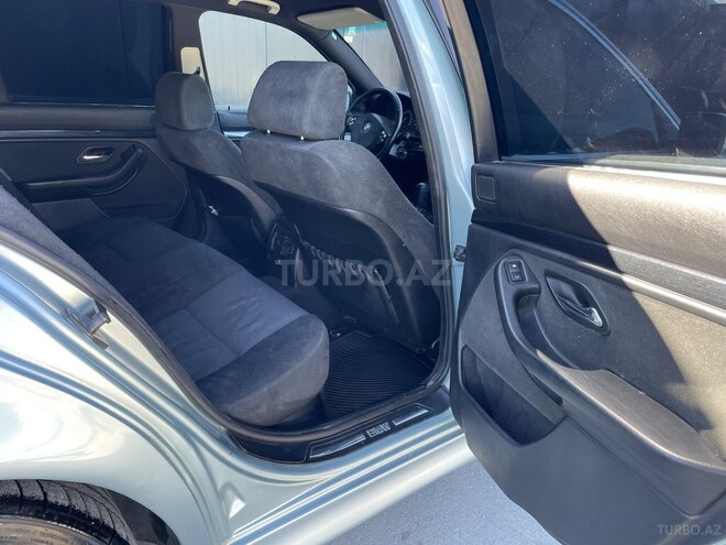 BMW 523 1998, 300,000 km - 2.5 l - Bakı