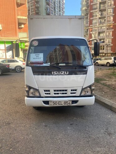 Isuzu NKR 55 E 2012, 230,000 km - 2.8 l - Sumqayıt