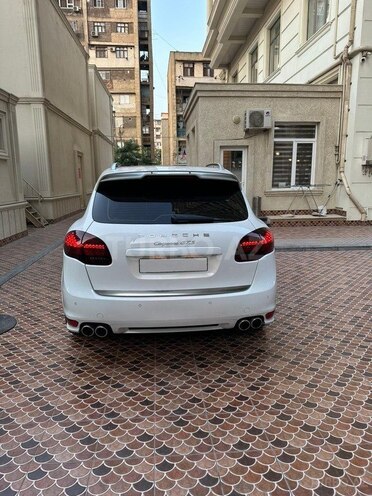 Porsche Cayenne GTS 2013, 103,000 km - 4.8 л - Bakı