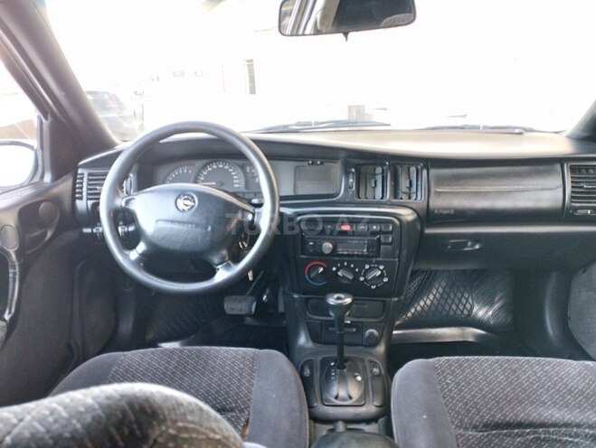 Opel Vectra 1996, 228,000 km - 1.8 l - Bakı
