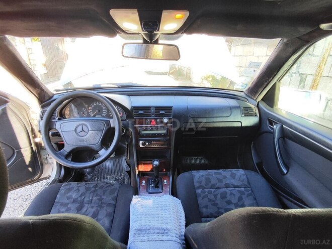 Mercedes C 180 1997, 325,000 km - 1.8 л - Bakı
