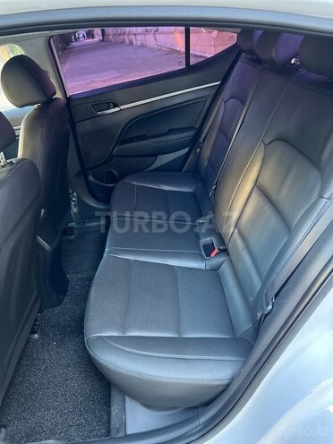Hyundai Elantra 2015, 181,000 km - 1.6 l - Sumqayıt
