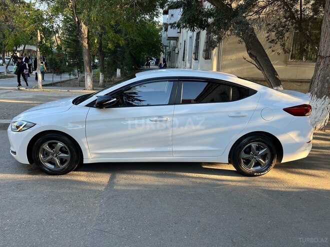 Hyundai Elantra 2015, 181,000 km - 1.6 l - Sumqayıt
