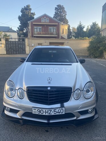 Mercedes E 240 2002, 233,000 km - 2.6 л - Bakı